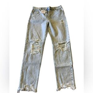 Light Wash Distressed Cropped Jeans